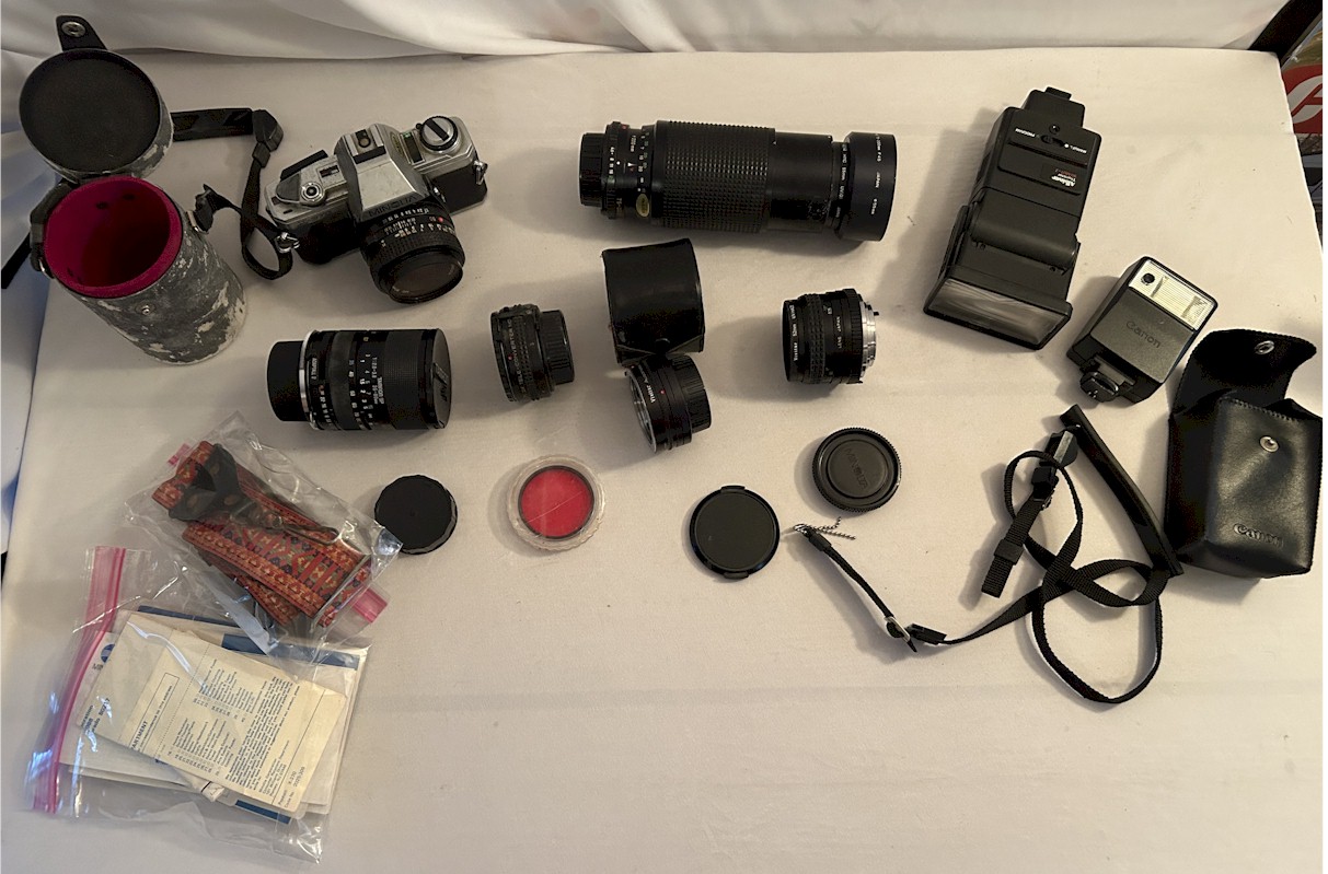 Vintage Minolta X-370 35mm Film Camera Kit with Multiple Lenses and Flash