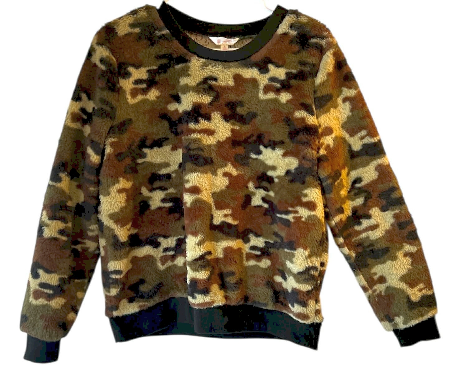 Women’s Fluffy Camo Sweatshirt by No Boundaries