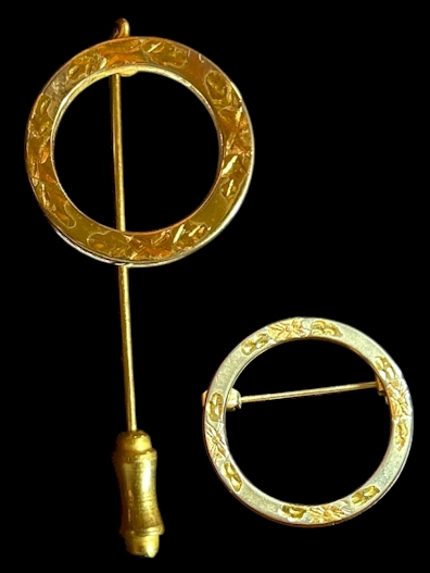 Gold-Tone Engraved Circle Pin and Stick Pin Set