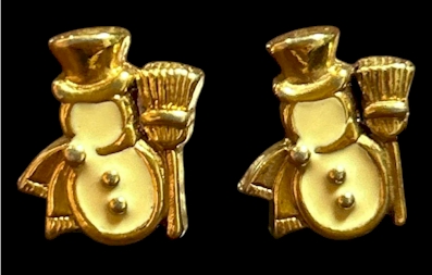 Gold-Tone Snowman Earrings – ½ Inch