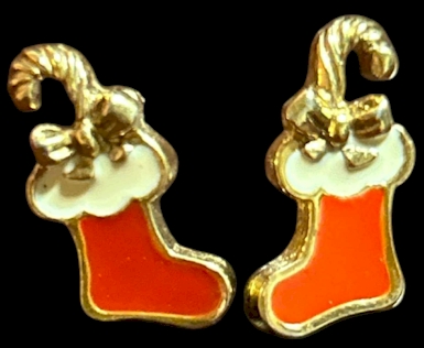 Gold-Tone Christmas Stocking Earrings – ½ Inch