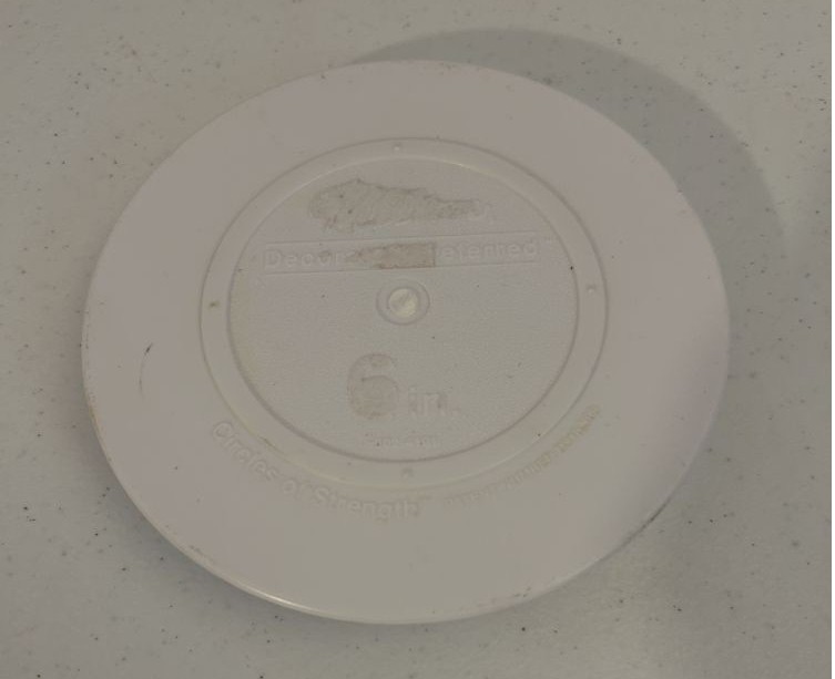 Wilon 6" Plastic Cake Board