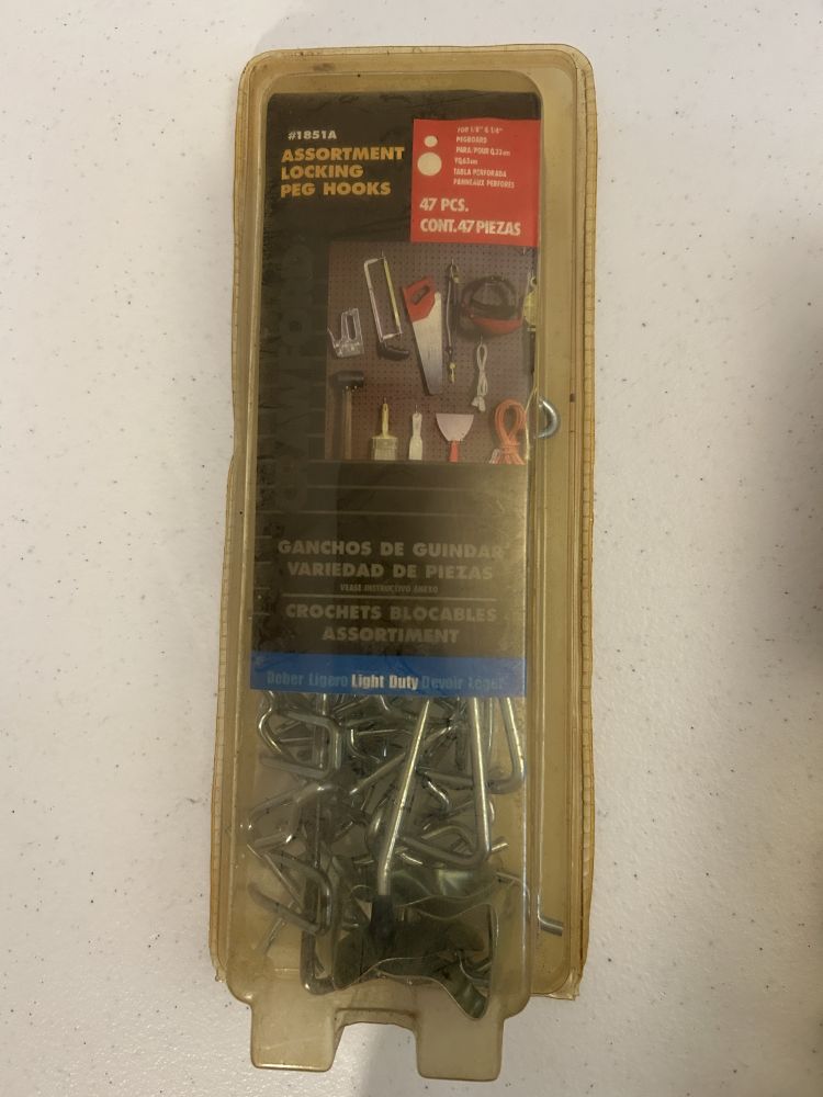 Pegboard Accessories Assortment Locking Peg Hooks 47 Pcs
