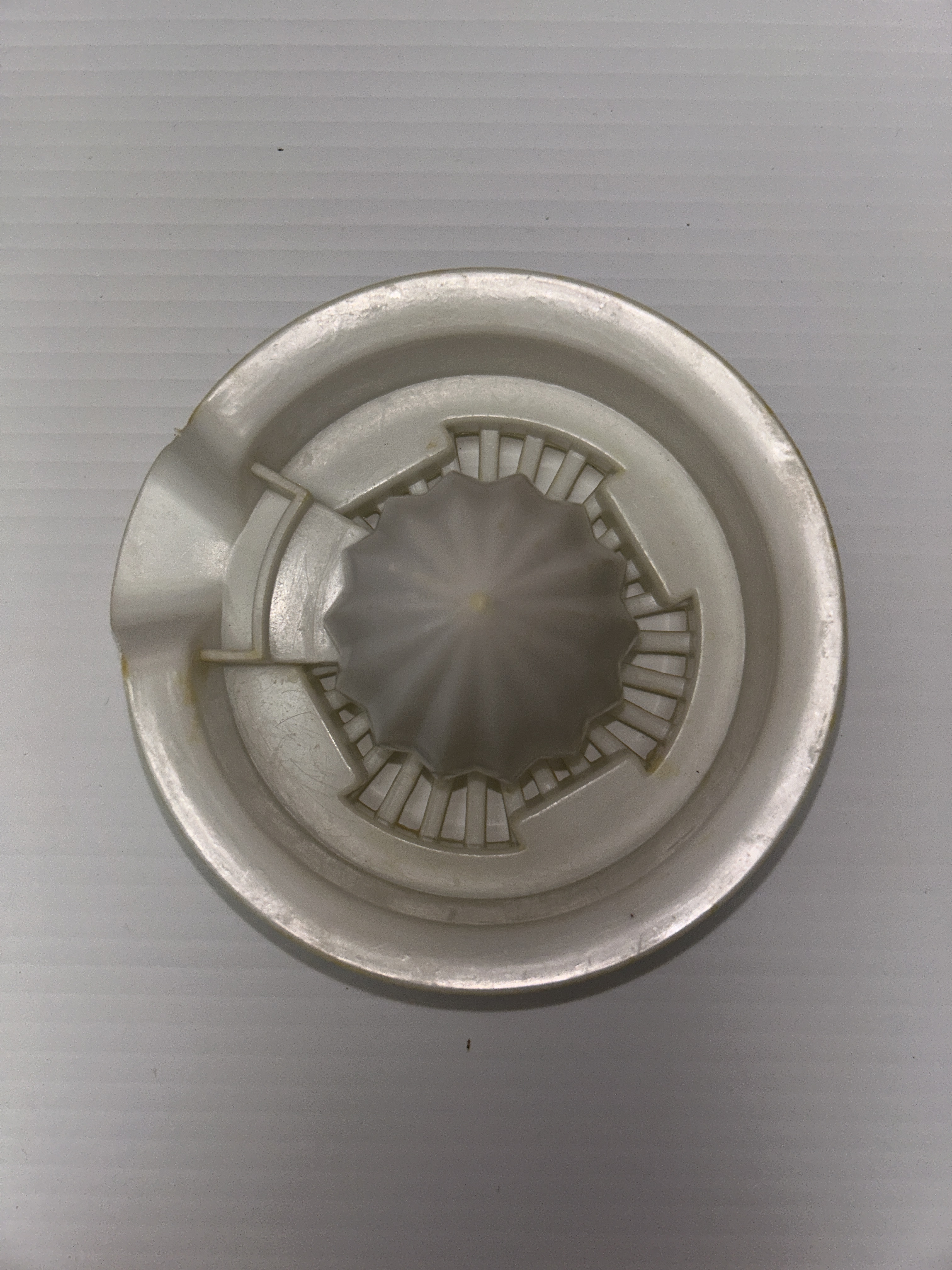 Plastic Citrus Juicer