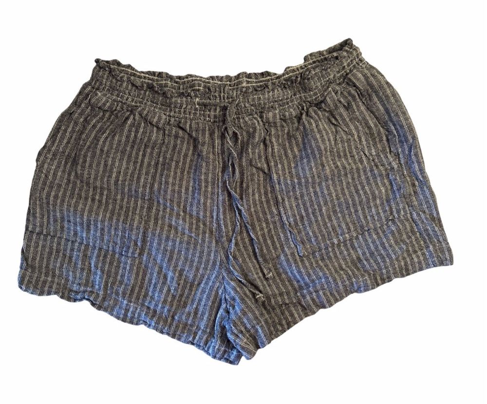 Women’s Time and Tru Drawstring Casual Lounge Shorts
