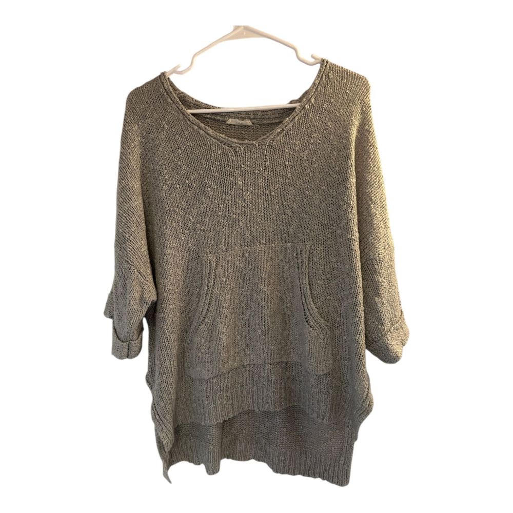Women's Easle Knit Sweater with Front Pocket