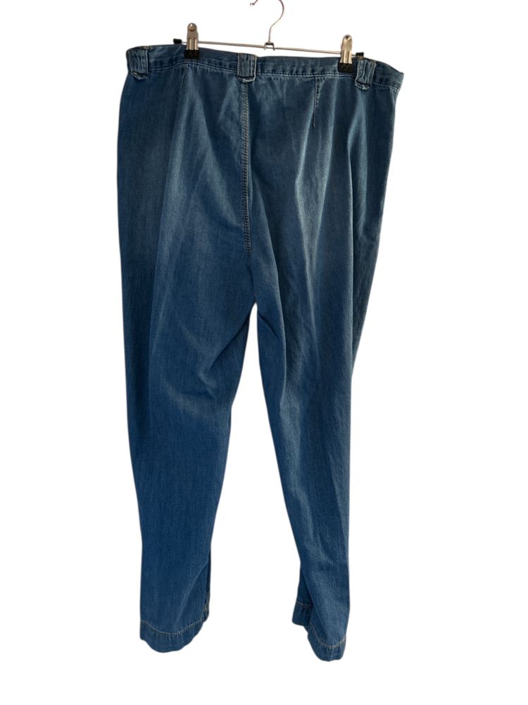 Women's Curve Appeal Loose Fit Denim Pants