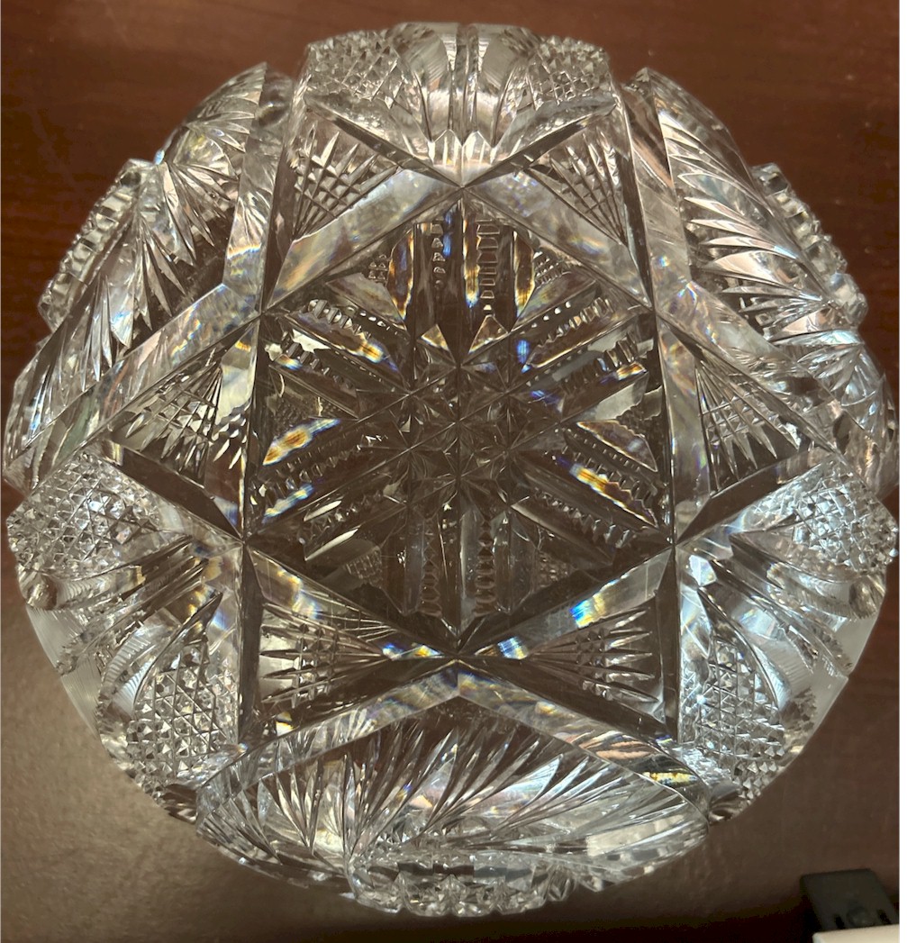 Heavy Cut Crystal Estate Bowl 9 Inch Scalloped Serving Bowl