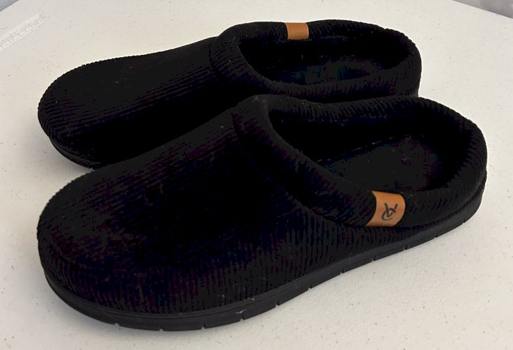 Women's Vera Cosy Brand Slippers Size 11-12