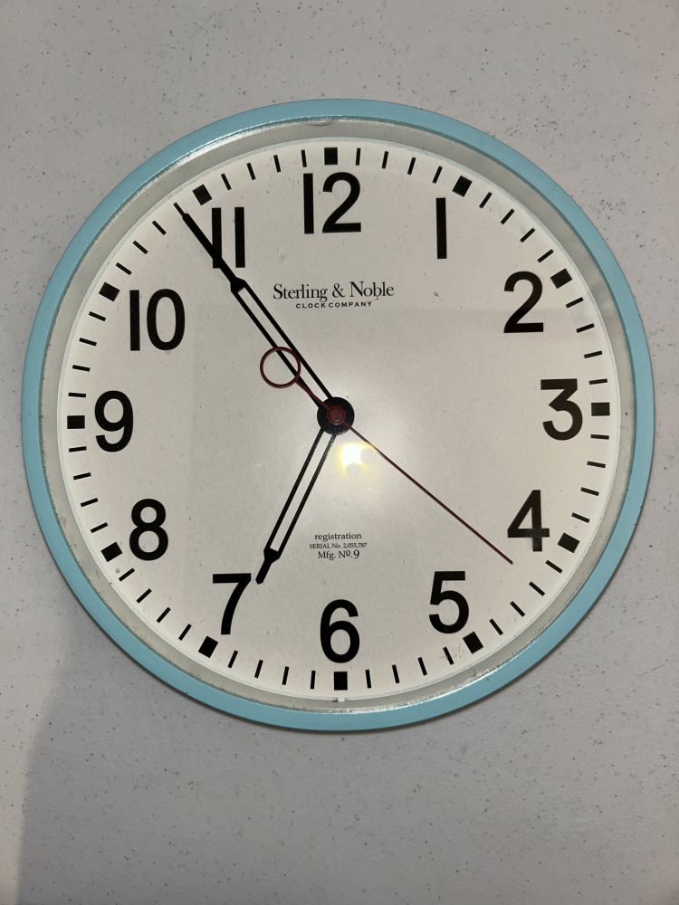 Mainstays 2" Quartz Modern Retro Schoolhouse Wall Clock