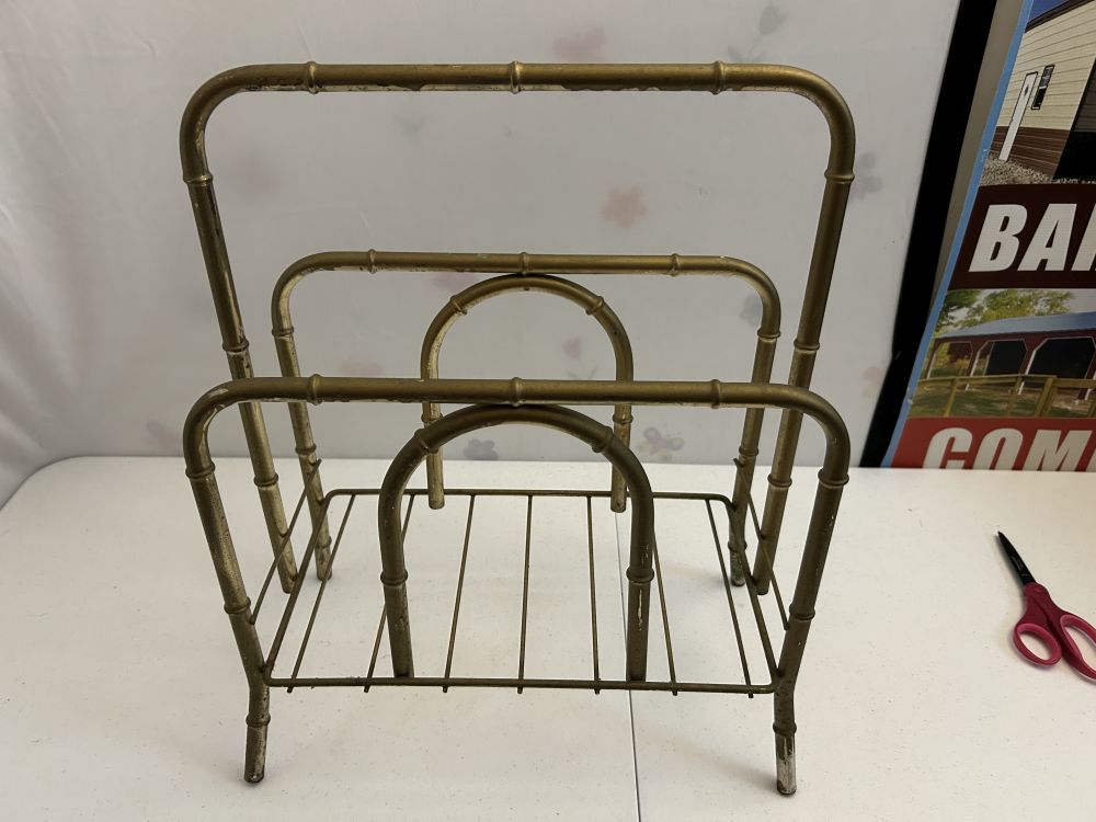 Magazine Rack Metal Vintage Design
