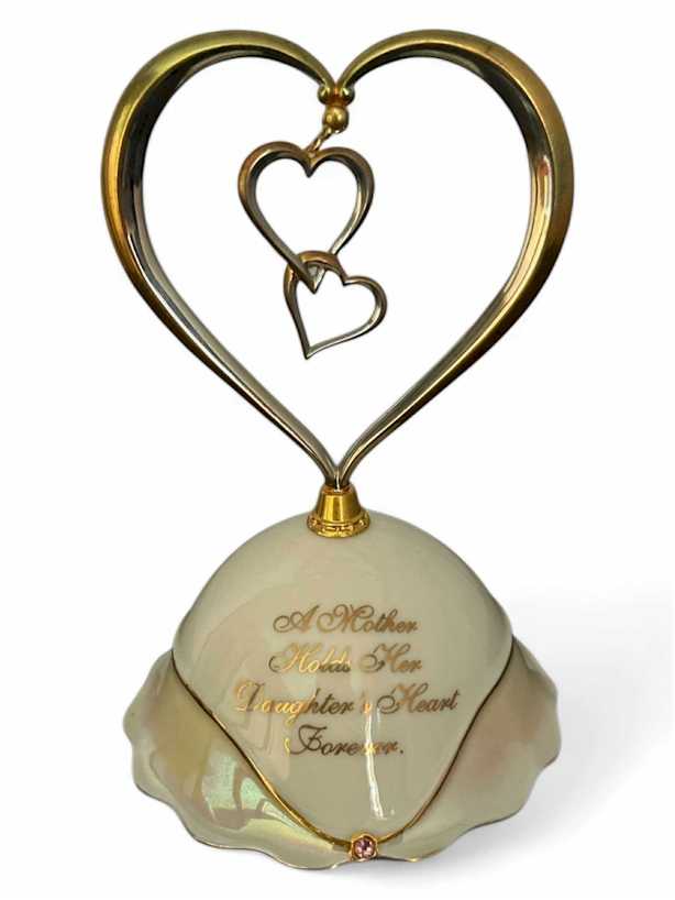 Ardleigh Elliott A Daughter’s Heart Porcelain Musical Figurine 4x6 Inch