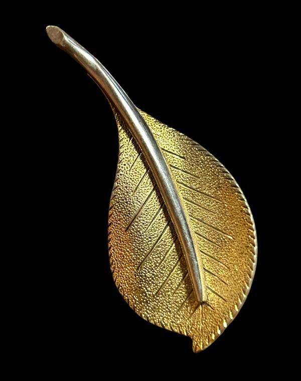Gold Tone Leaf Brooch Pin – 2.4 Inch