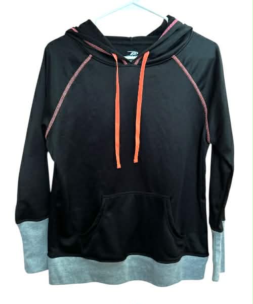 Women’s Pro Player Hooded Pullover