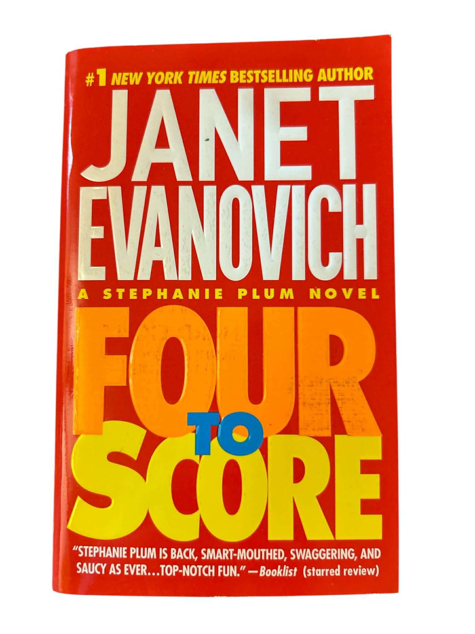 Women’s Mystery Book Janet Evanovich Four to Score Stephanie Plum Paperback Novel
