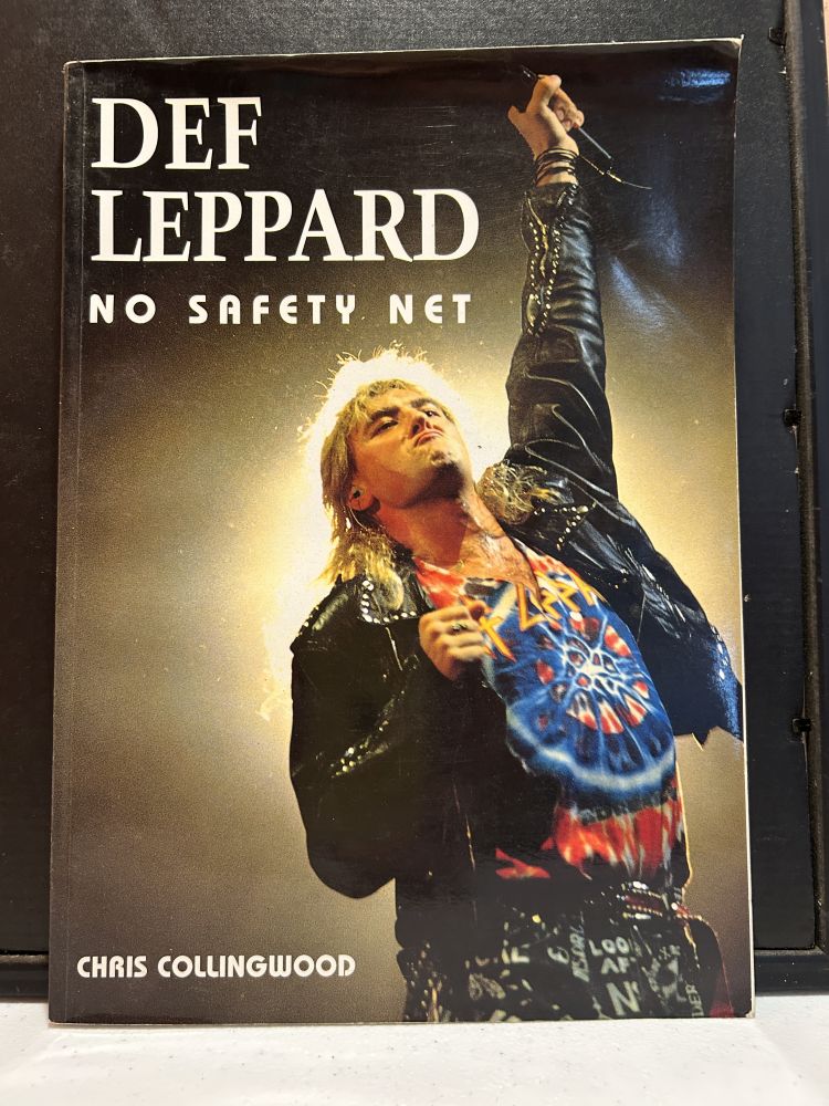Def Leppard No Safety Net Book Chris Collingwood VG