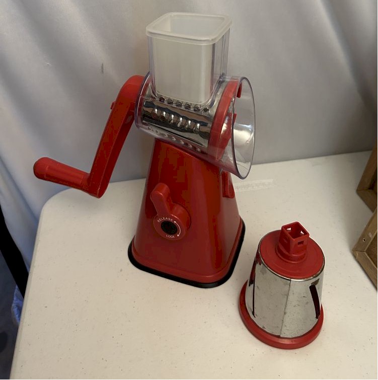Kitchen Rotary Grater with Additional Drum