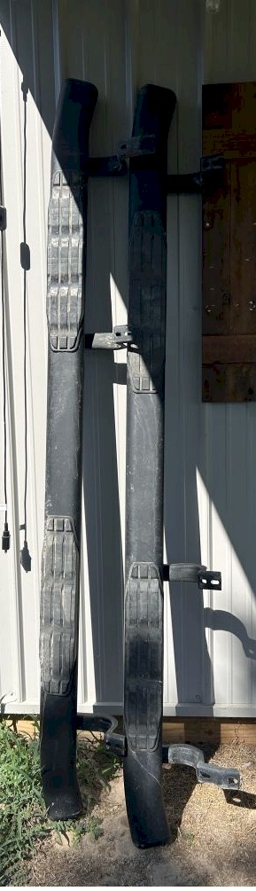 Toyota Tundra CrewMax OEM Running Boards / Side Steps – 2007–2021