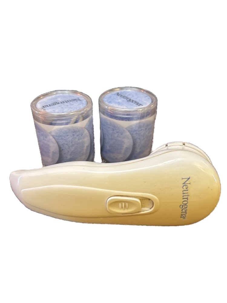 Neutrogena Microdermabrasion System with Pads