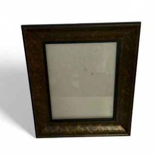 Bronze-look decorative photo frame
